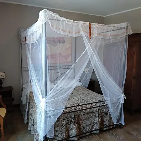 Oda ve Kahvaltı La Terrazza Del Barbaresco *