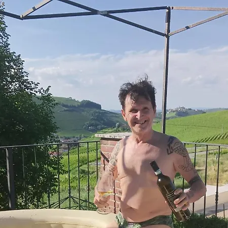 La Terrazza Del Barbaresco Panzió *