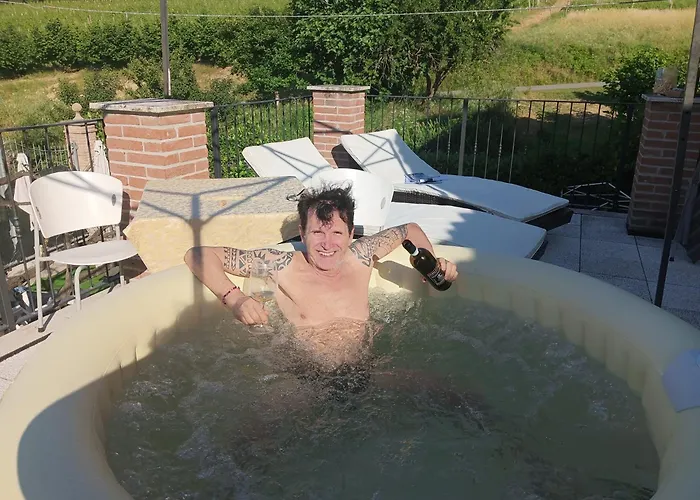 Bed and Breakfast La Terrazza Del Barbaresco Neviglie